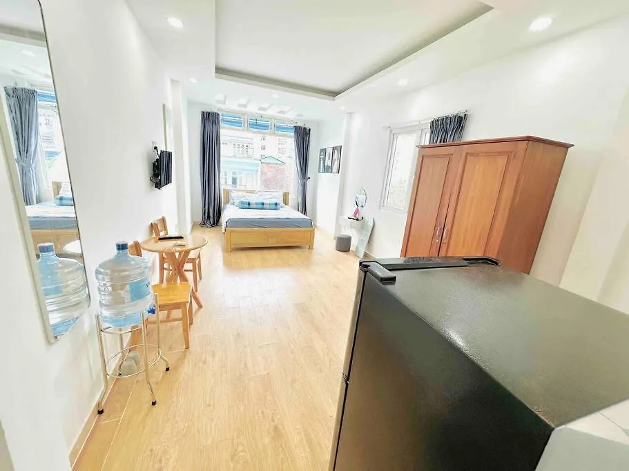 Spacious & Quiet 1Br W Big Window Ho Chi Minh City